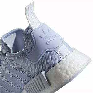 aero blue nmd r1